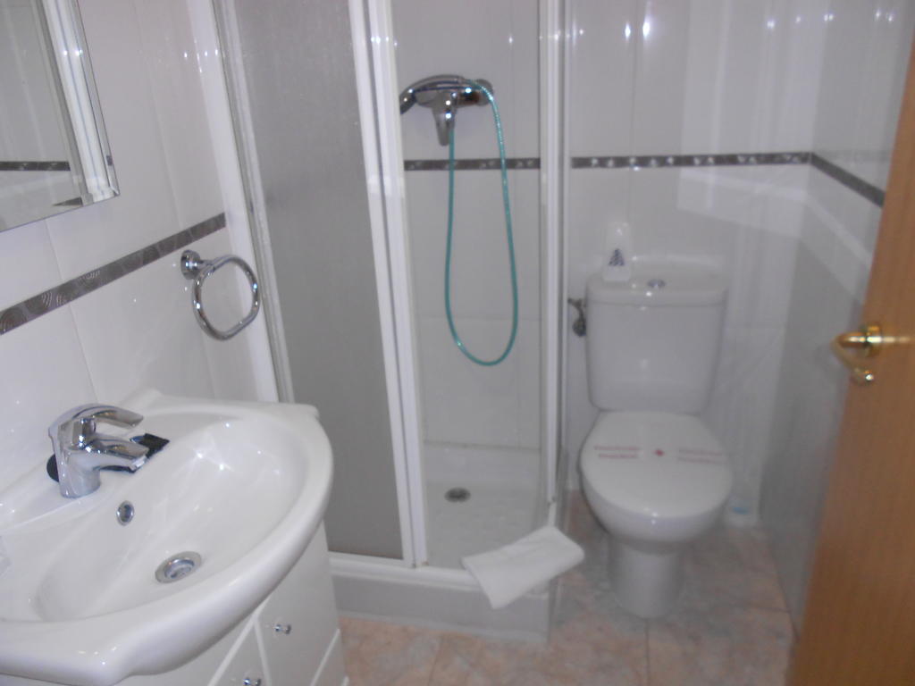 Hostal Ca La Irene Sant Vicens De Castellet Kamer foto